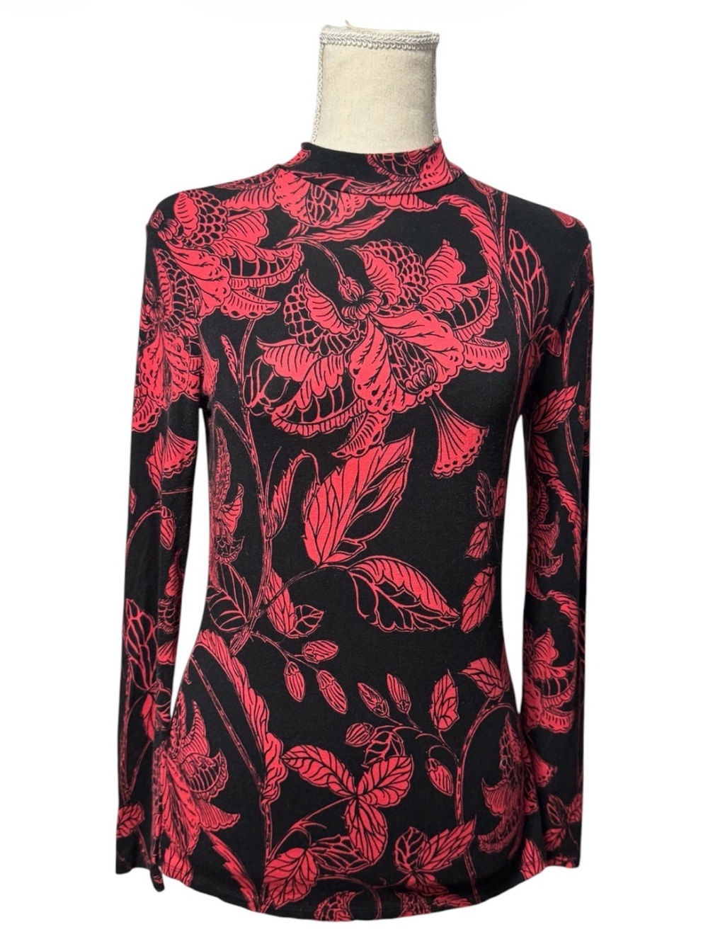 TED BAKER Women's Abyiaah Fitted Floral Long Sleeve Top - Black/ Red, Small - Picture 2 of 10